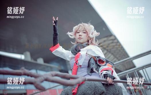 蓝小沂KiKi 蓝小沂KiKi的护士画风,免费图片,竟有点小撩?