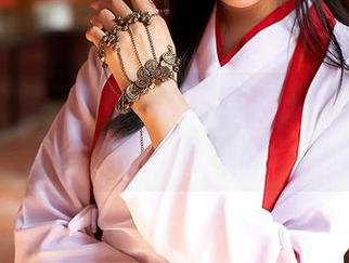 蜜桃社 - 看了Rola的写真，心里默默想着：温柔才是硬道理