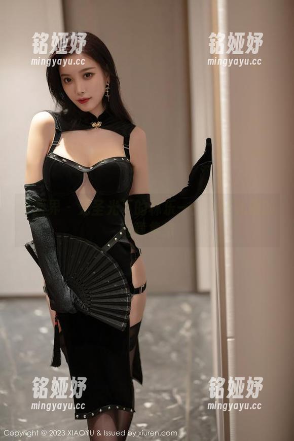 语画界-林乐一 语画界 - 无圣光下的林乐一:一场礼服的随意集结