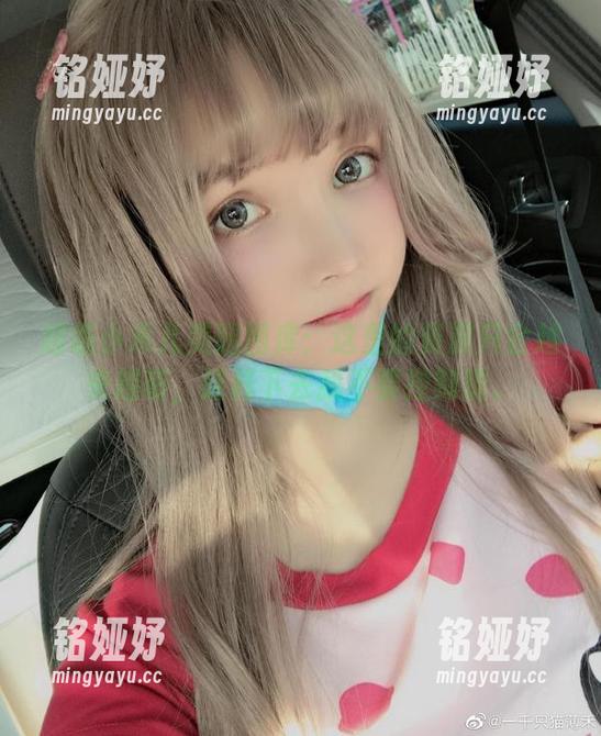 超级小禾儿 超级小禾儿美腿图库:这里的资源只会越来越萌,这样下去我不要控制啦。