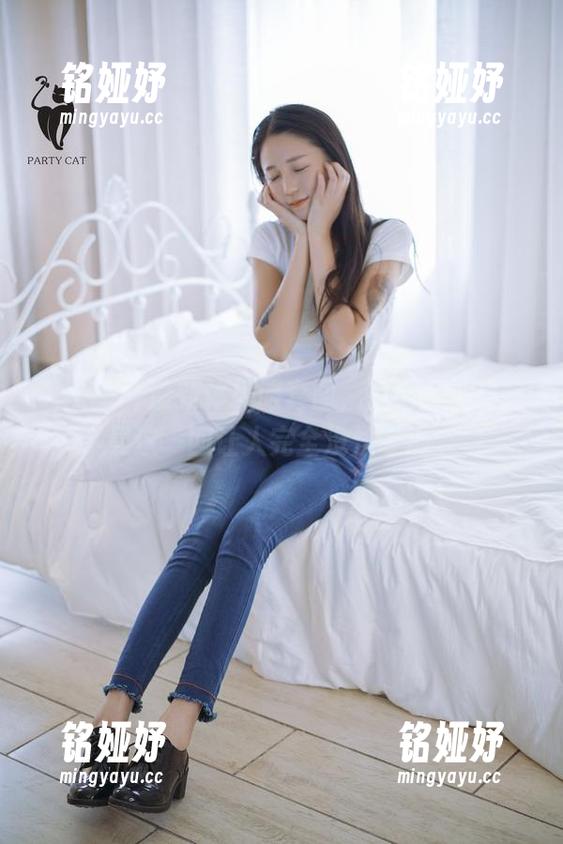 轰趴猫 - 最新体操服套图，姗姗就打奥特曼这一回让人完全没法专心。