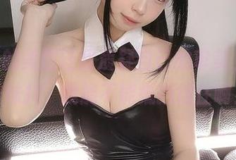 香川澪的美图让我质疑自己的审美，‘臀恋妹抖’我能不能抵挡得住啊！